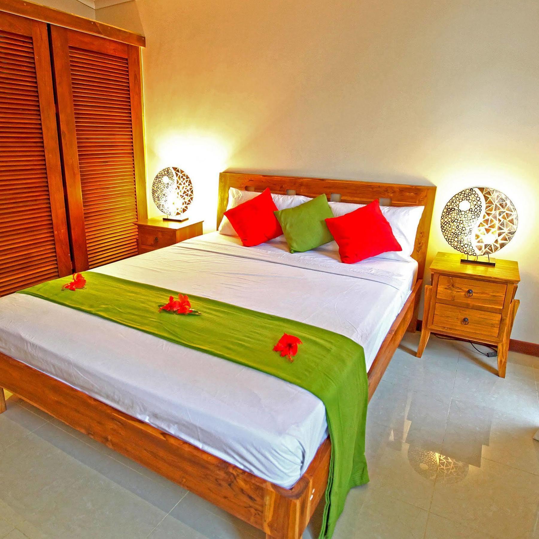 Tropicana Lagoon Apartments Port Vila Exterior foto